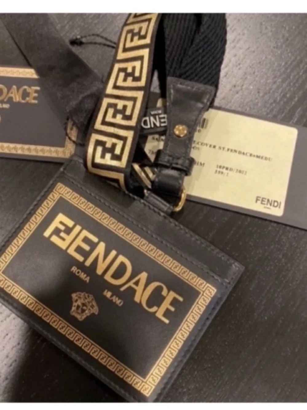 Fendi x Versace Collab Fendace NEW Leather Card Case Lanyard Ribbon Set Black